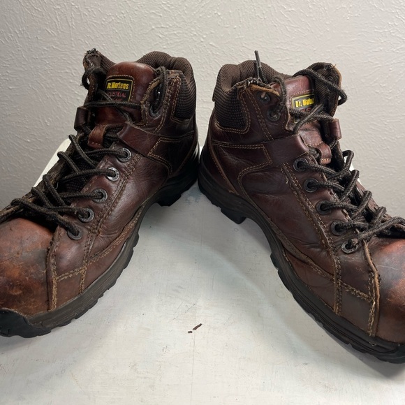 dr martens industrial slip resistant boots - Picture 4 of 9